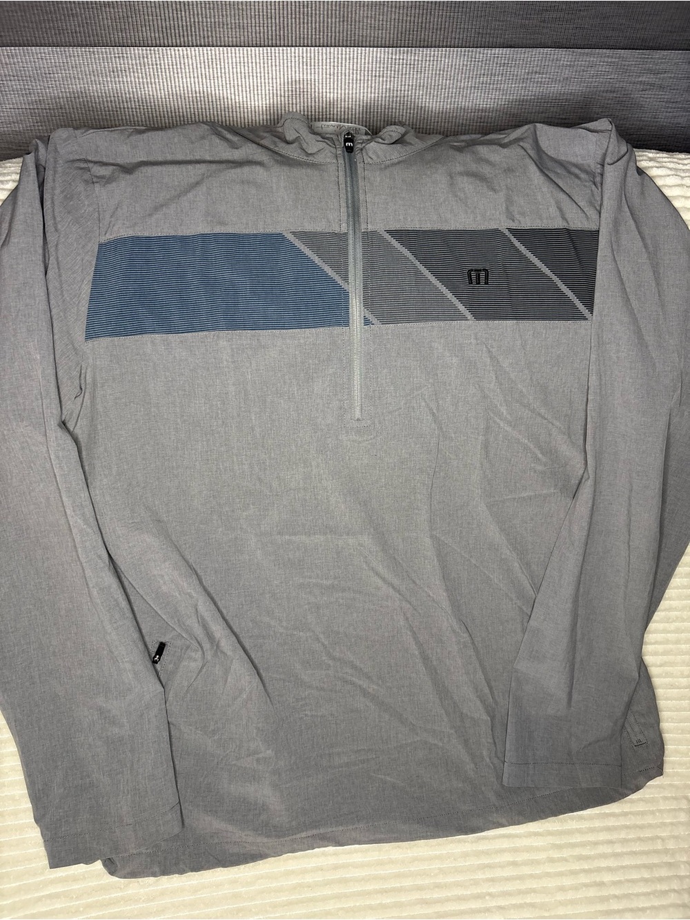 Travis Mathew Men XXL Balboa Chest Stripe Quarter Zip Golf Pullover Gray LN